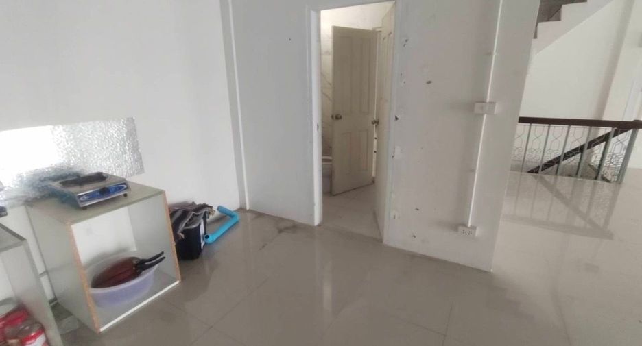 Gewerbefläche zur Miete in Yan Nawa, Bangkok