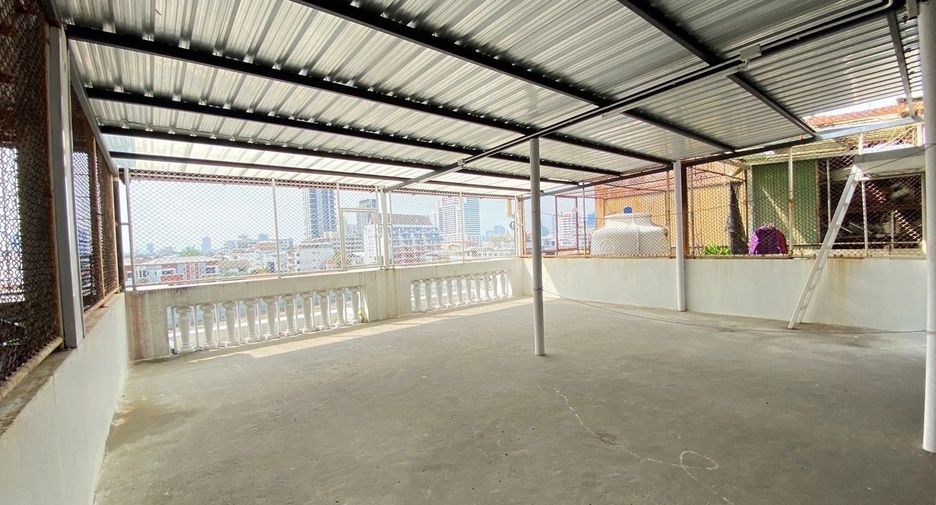 Gewerbefläche zur Miete in Yan Nawa, Bangkok