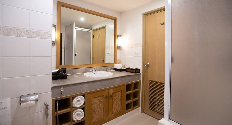 Hotel en alquiler de 1 habitaciones en Bang Rak, Bangkok