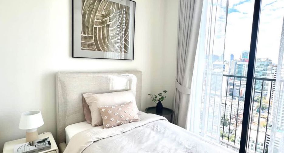 For rent 2 bedrooms condo in Watthana, Bangkok