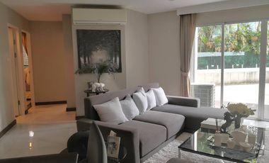 Condo en venta de 3 habitaciones en Huai Khwang, Bangkok