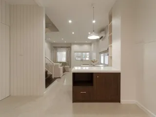 Reihenhaus zur Miete mit 3 Zimmer in Suan Luang, Bangkok
