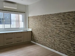 For rent 3 bedrooms townhouse in Suan Luang, Bangkok