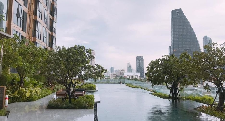 Wohnung zur Miete mit 1 Zimmer in Khlong Toei, Bangkok