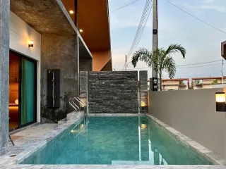出租 2 卧室 别墅 在 Phuket Town, 普吉