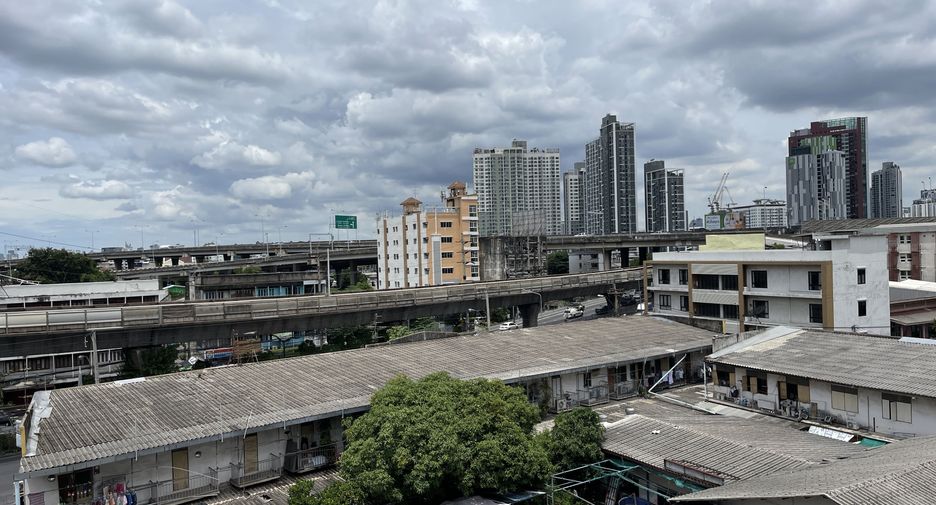 For rent 1 bed condo in Khlong Toei, Bangkok