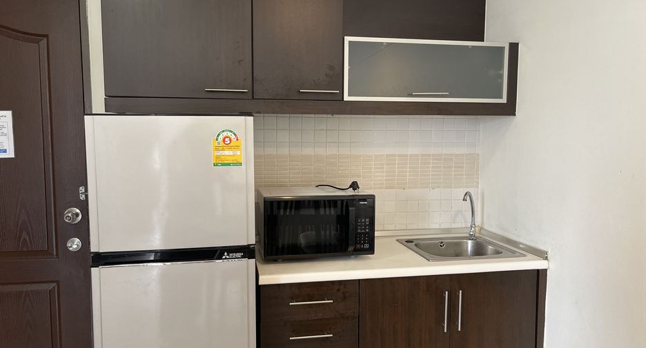 Condo en alquiler de 1 habitaciones en Khlong Toei, Bangkok