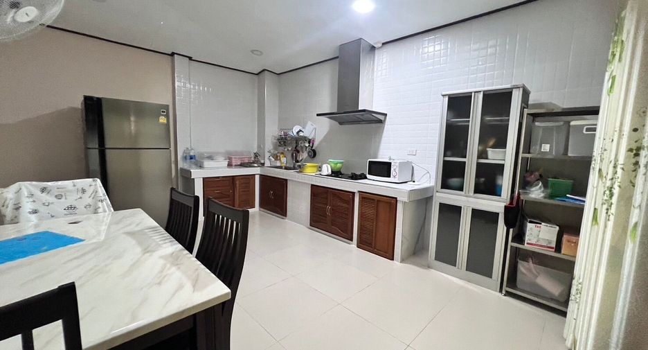 出售 2 卧室 独立屋 在 Phuket Town, 普吉