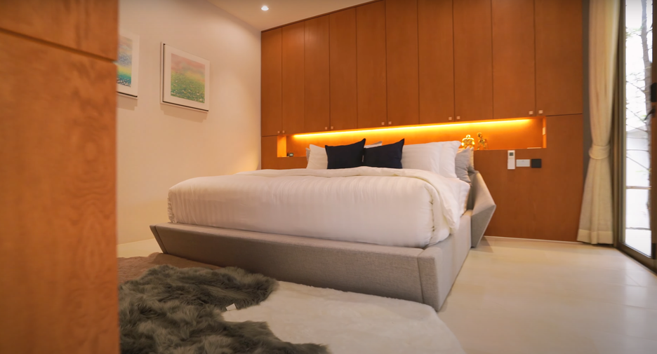 For rent 4 bedrooms villa in Thalang, Phuket