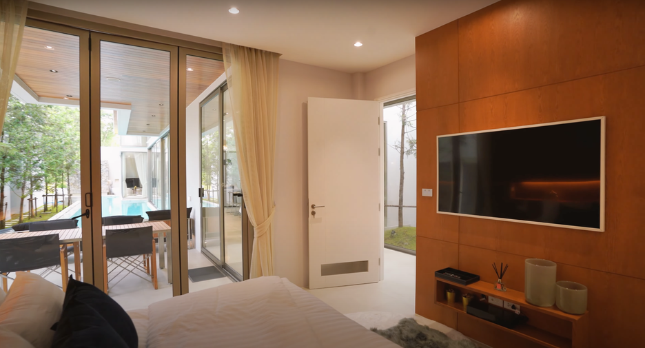 For rent 4 bedrooms villa in Thalang, Phuket