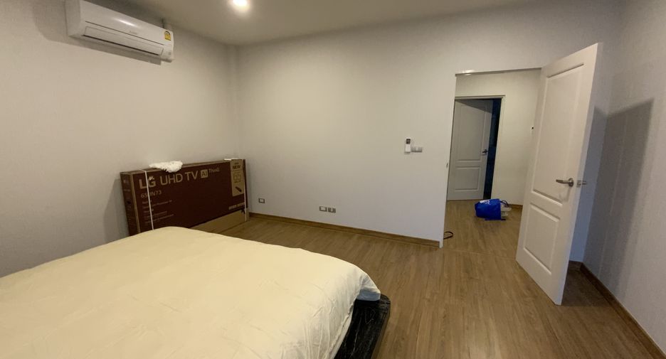 出售 4 卧室 独立屋 在 Sai Mai, 曼谷
