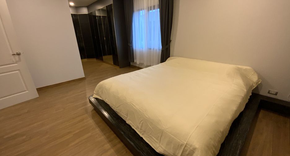 出售 4 卧室 独立屋 在 Sai Mai, 曼谷