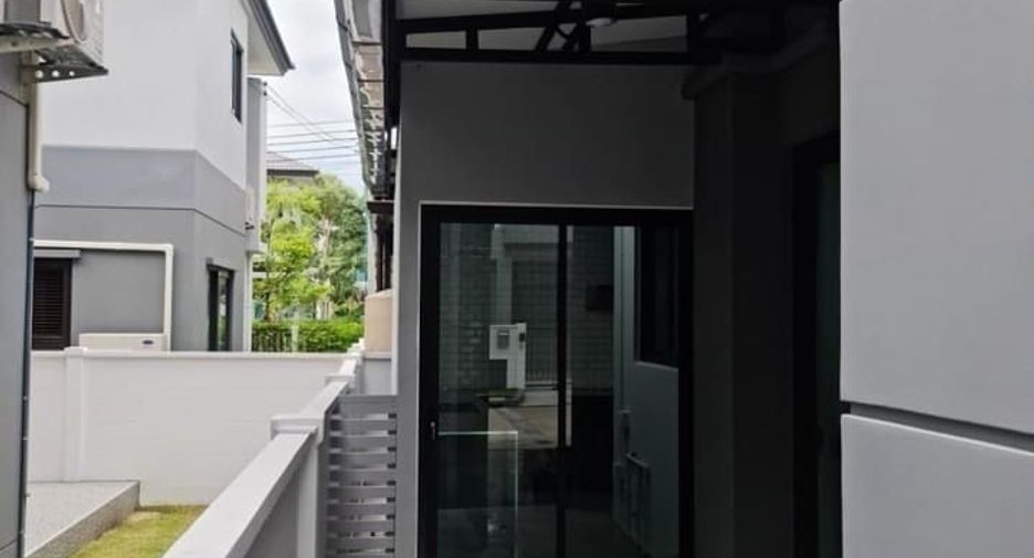 出售 4 卧室 独立屋 在 Sai Mai, 曼谷