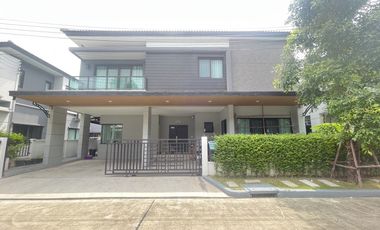 For sale 4 bedrooms house in Sai Mai, Bangkok