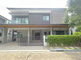 出售 4 卧室 独立屋 在 Sai Mai, 曼谷