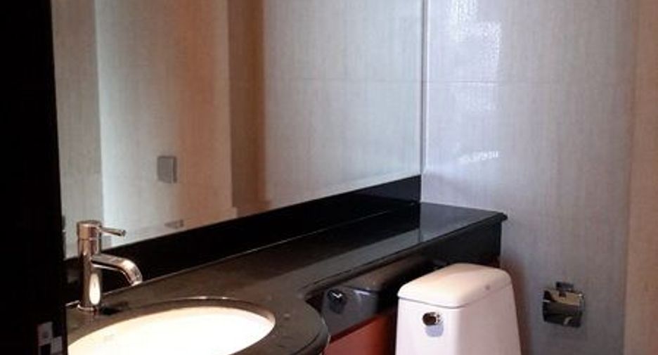 Condo en alquiler de 2 habitaciones en Sathon, Bangkok