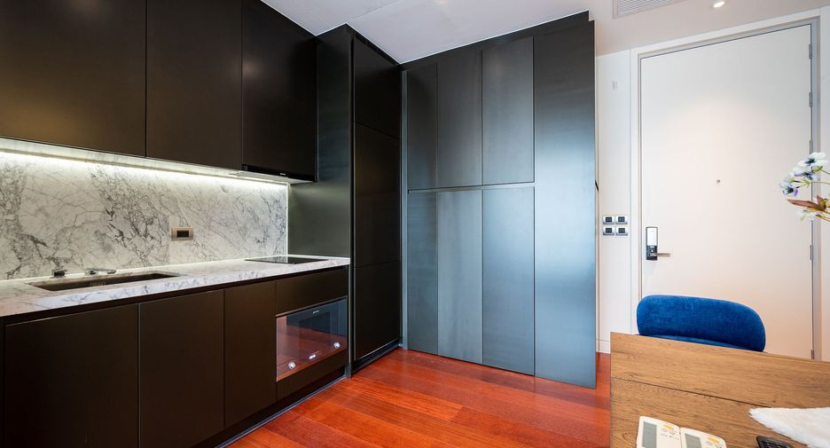 À vendre et à louer 1 chambre condo à Watthana, Bangkok