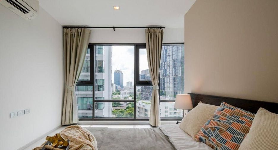 For rent 2 bedrooms condo in Khlong Toei, Bangkok