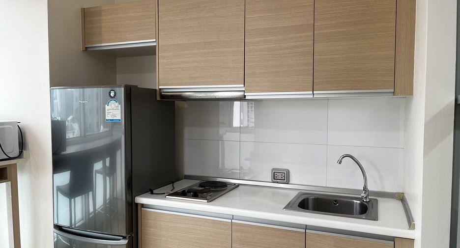 For sale and for rent 1 bed condo in Huai Khwang, Bangkok