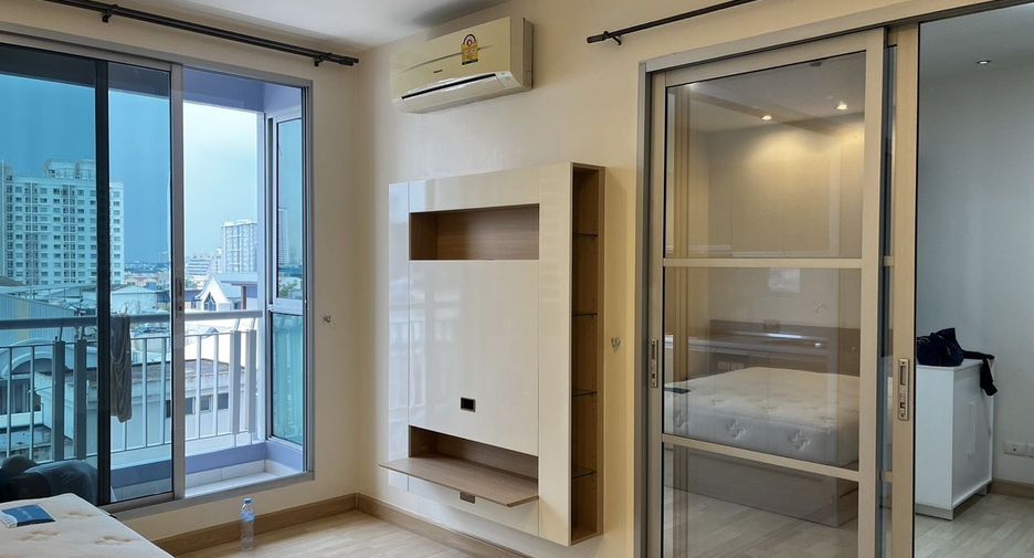 For sale and for rent 1 bed condo in Huai Khwang, Bangkok