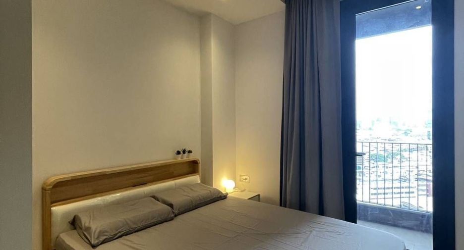 For rent 1 bed condo in Huai Khwang, Bangkok
