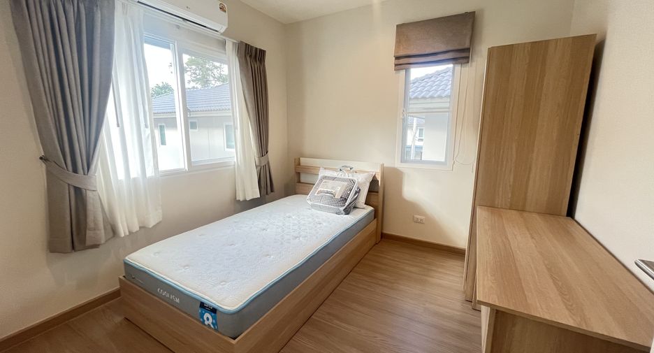 Haus zur Miete mit 4 Zimmer in Mueang Phuket, Phuket