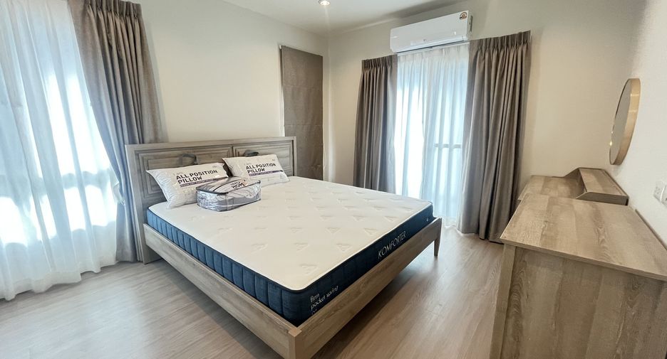 Haus zur Miete mit 4 Zimmer in Mueang Phuket, Phuket
