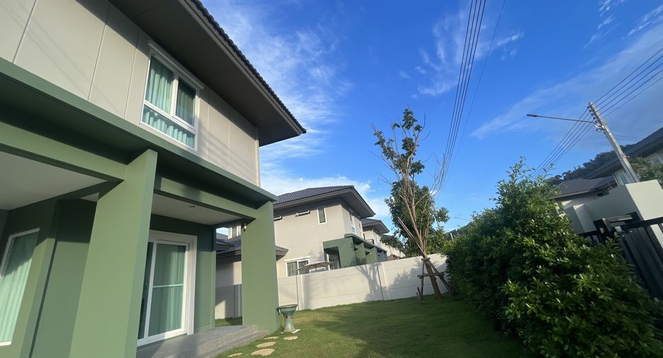 Haus zur Miete mit 4 Zimmer in Mueang Phuket, Phuket
