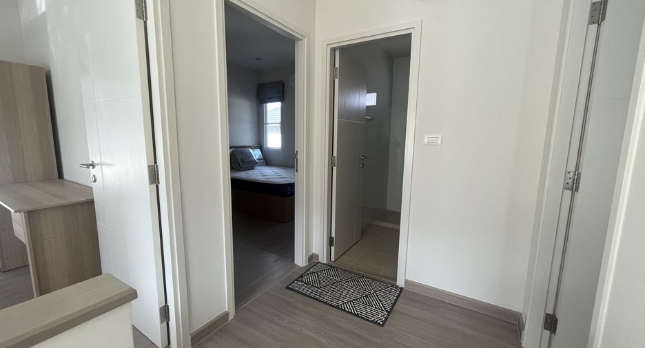 Haus zur Miete mit 4 Zimmer in Mueang Phuket, Phuket