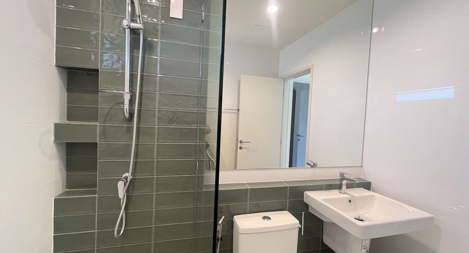 Haus zur Miete mit 4 Zimmer in Mueang Phuket, Phuket