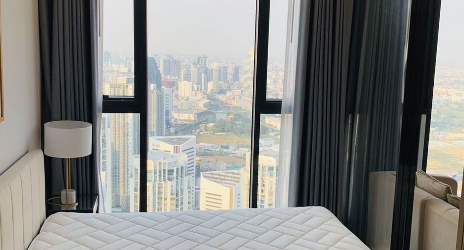 À louer 1 chambre condo à Huai Khwang, Bangkok