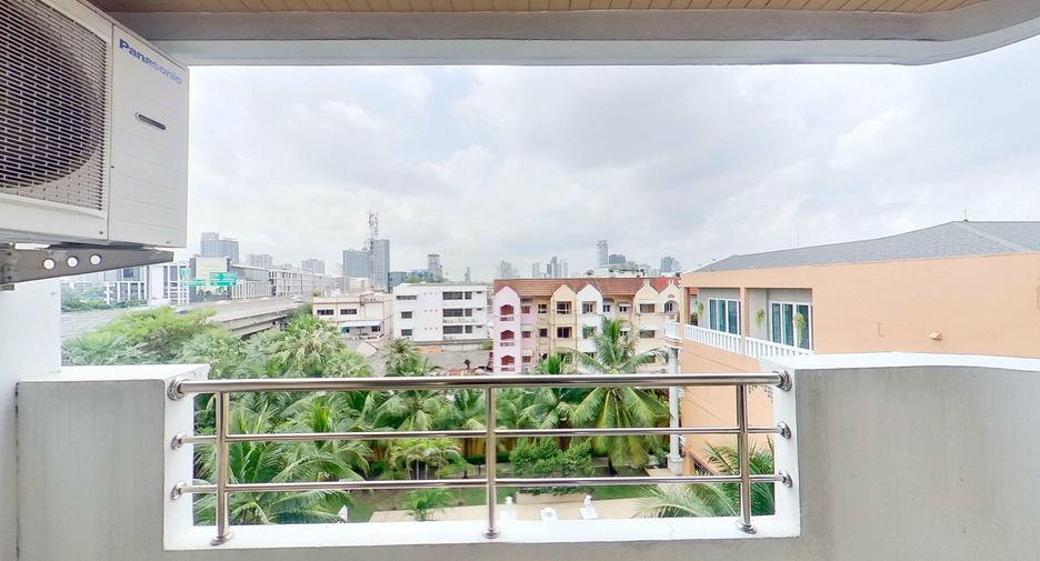 For rent 1 bed apartment in Watthana, Bangkok