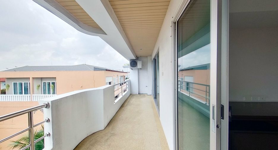 For rent 1 bed apartment in Watthana, Bangkok