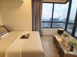 For rent 1 bed condo in Bangkok Noi, Bangkok