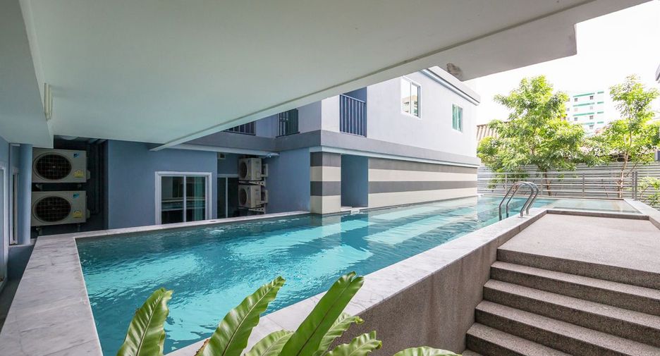 For sale 1 bed condo in Mueang Samut Prakan, Samut Prakan