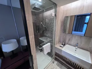 Apartamento en alquiler de 2 habitaciones en Watthana, Bangkok