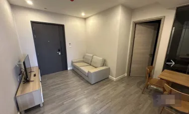 Wohnung zur Miete mit 1 Zimmer in Bang Rak, Bangkok