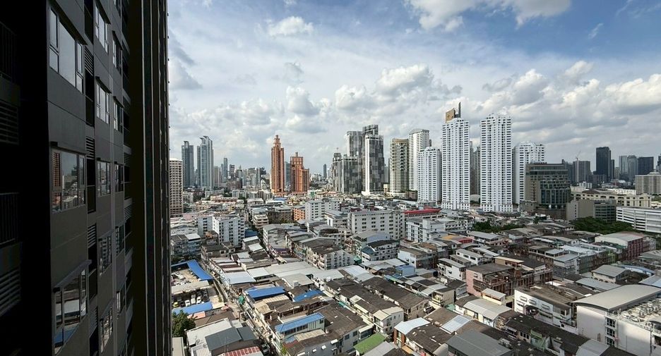 For rent 1 bed condo in Khlong Toei, Bangkok