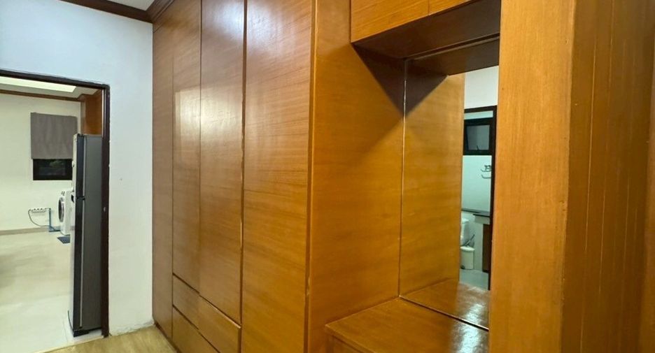Casa en alquiler de 2 habitaciones en Mueang Phuket, Phuket
