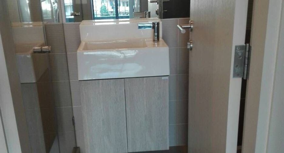 For rent 1 bed condo in Bang Rak, Bangkok