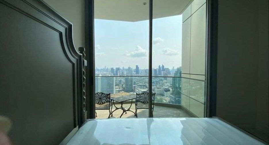 For rent 1 bed condo in Khlong San, Bangkok