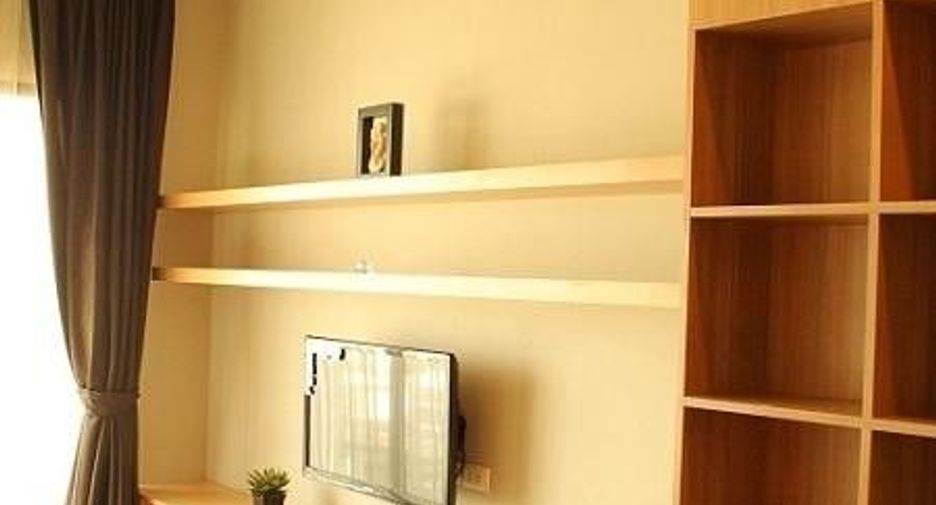 For sale and for rent studio condo in Khlong Toei, Bangkok