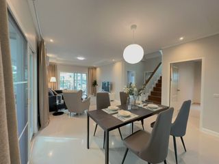 For rent 4 bedrooms house in Mueang Phuket, Phuket
