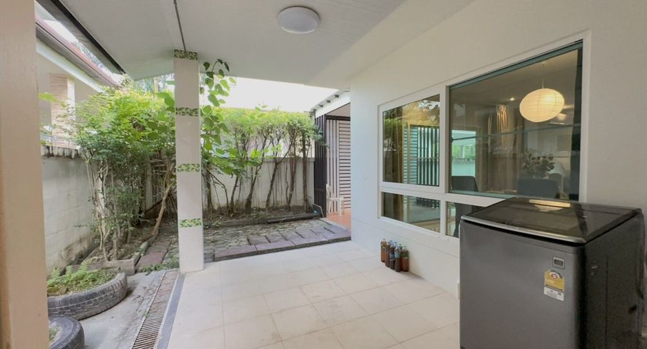 Haus zur Miete mit 4 Zimmer in Mueang Phuket, Phuket