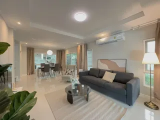 For rent 4 ベッドルーム house in Mueang Phuket, Phuket