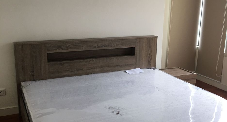 For sale and for rent 2 bedrooms condo in Watthana, Bangkok
