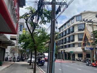 For rent 6 ベッドルーム retail Space in Bang Rak, Bangkok