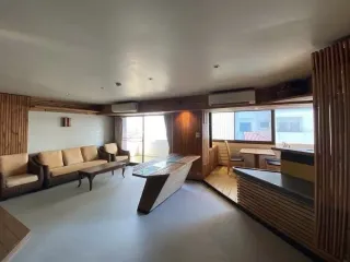 For rent 3 ベッドルーム condo in Phra Khanong, Bangkok