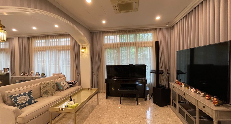 For sale 3 bedrooms house in Bueng Kum, Bangkok