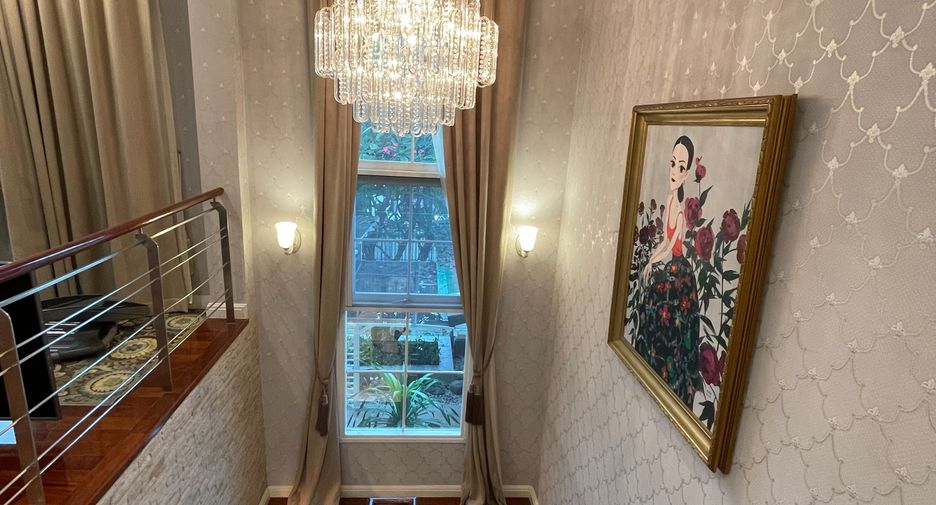 For sale 3 bedrooms house in Bueng Kum, Bangkok